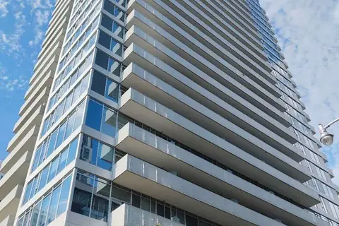 20 Tubman Avenue 621
