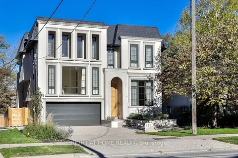 127 Yonge Boulevard