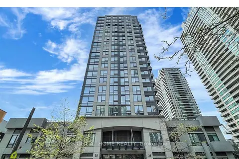 35 Hollywood Avenue 817