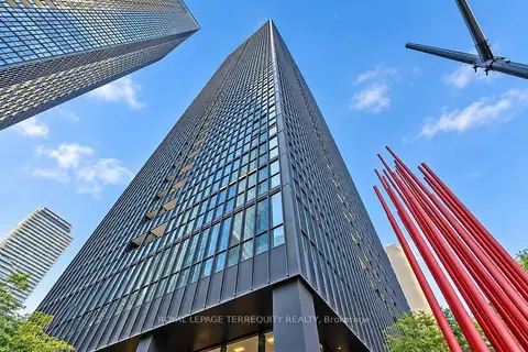 110 Charles Street E 2509