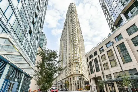 25 The Esplanade 2522