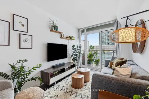 38 Dan Leckie Way 1605
