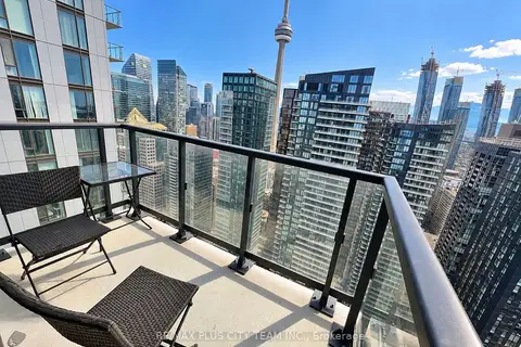 87 Peter Street 4613