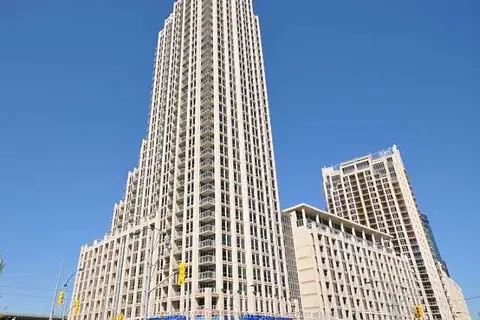 628 Fleet Street 401