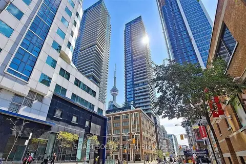 115 Blue Jays Way 907