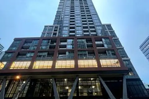 108 Peter Street 2011