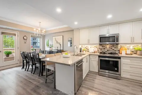 9 Greenbriar Road 306