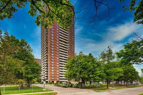 10 Tangreen Court 2607