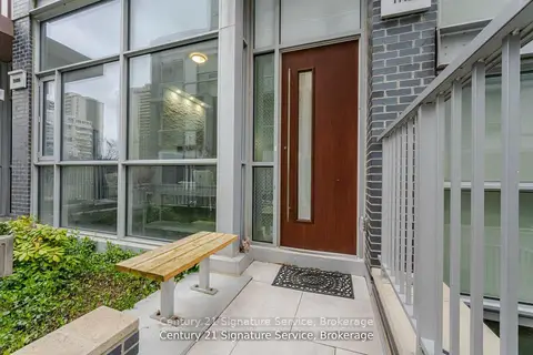 101 Erskine Avenue TH05