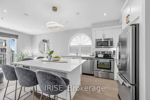 539 Jarvis Street PH8