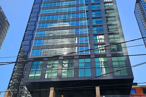 327 King Street W 1806