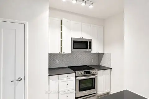 105 Isabella Street 107