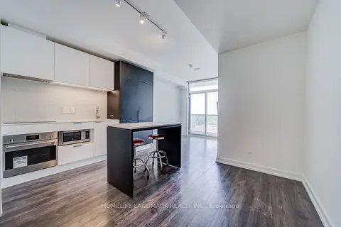 33 Helendale Avenue 601