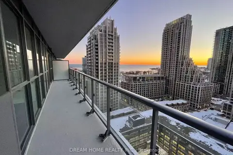 38 Iannuzzi Street 2004