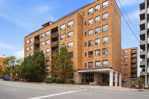 660 Eglinton Avenue W 410
