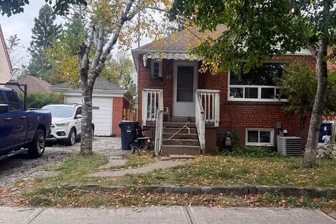 32 Newton Drive