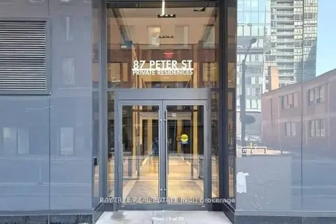 87 Peter Street 3808