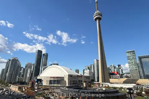 230 Queens Quay W 1515