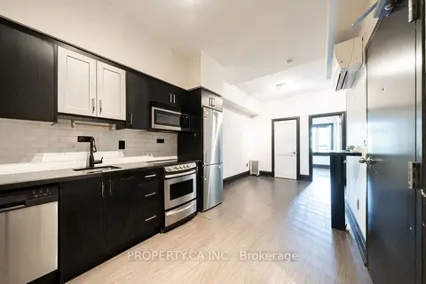 960 Queen Street W 3