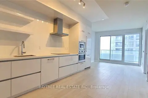 2221 Yonge Street 2004