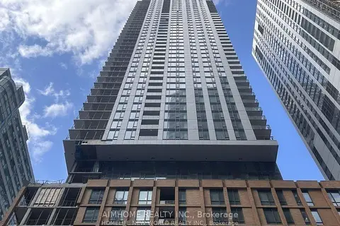 8 Widmer Street 1212