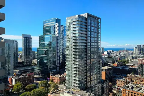 400 King Street W 2915