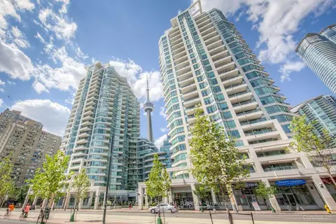 225 Queens Quay W 805