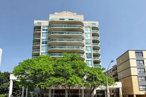 398 Eglinton Avenue 203