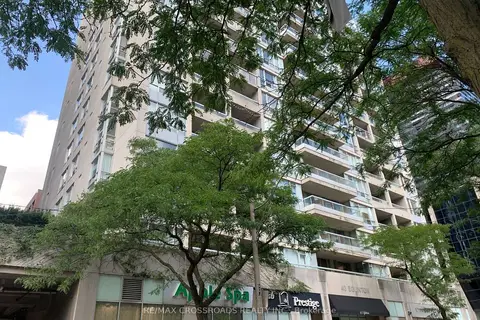 43 Eglinton Avenue E 1211