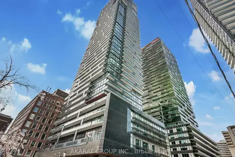 39 Roehampton Avenue 2706