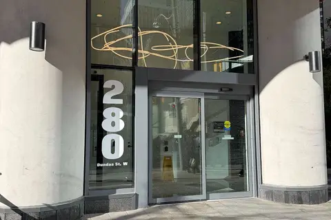 280 Dundas Street W 1802