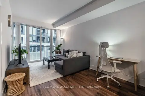 560 Front Street W 807