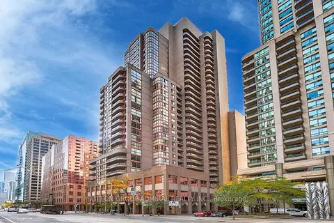736 Bay Street 3107