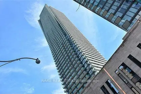 1080 Bay Street 3703