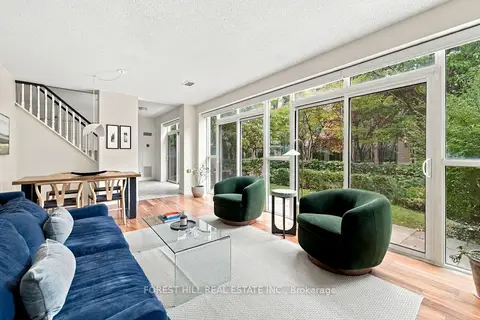 109 Front Street E 229