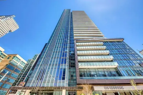 125 Redpath Avenue 707