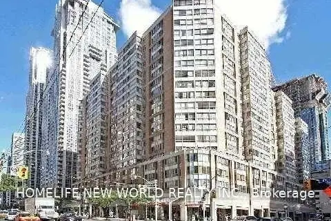 711 Bay Street 821