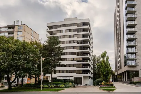 616 Avenue Road 401