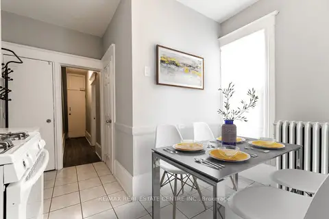 1413 Dundas Street 1