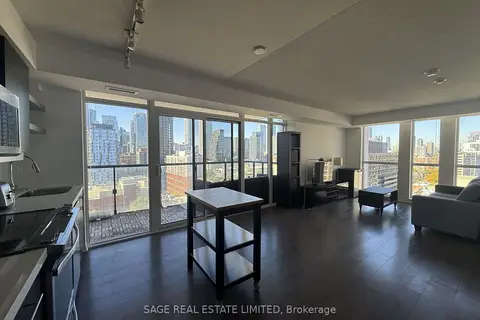 400 Adelaide Street E 2212