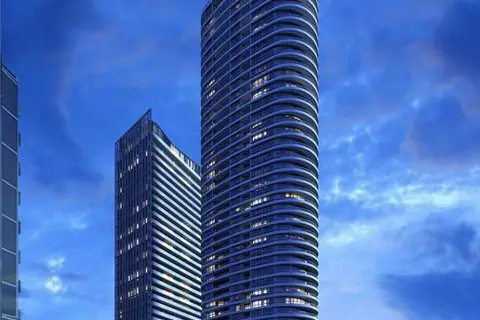 585 Bloor Street E 3818
