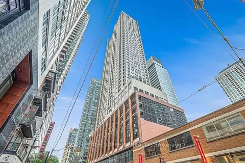400 King Street S 810