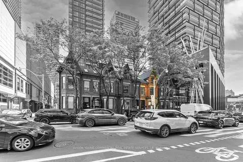 275 Richmond Street W