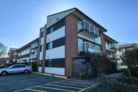 301 8080 RYAN ROAD