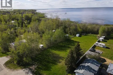 Lot 7 Peace River Ave