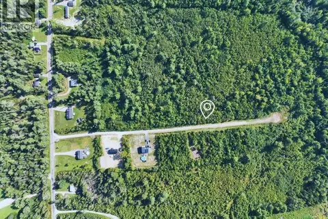 2 Crest Avenue
