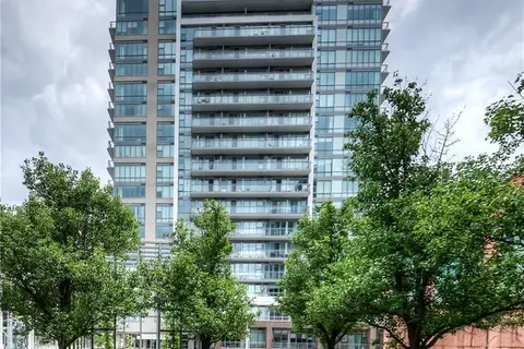 85 DUKE Street W Unit# 1404