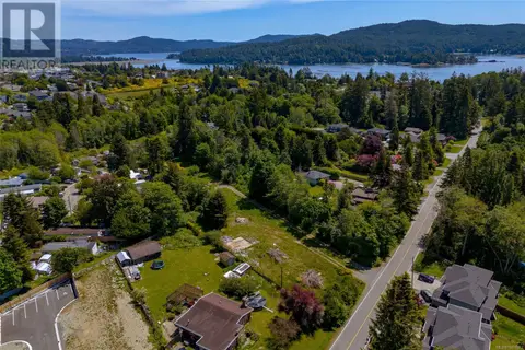 Lot 1 Maple Ave S