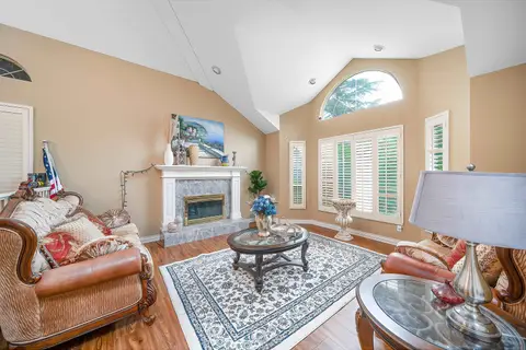 15007 75 AVENUE