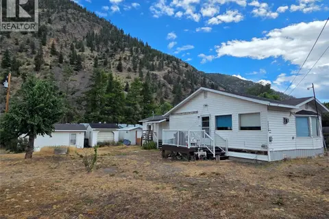 1529 Main Street